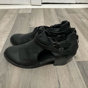 Black ankle boots. Worn once!